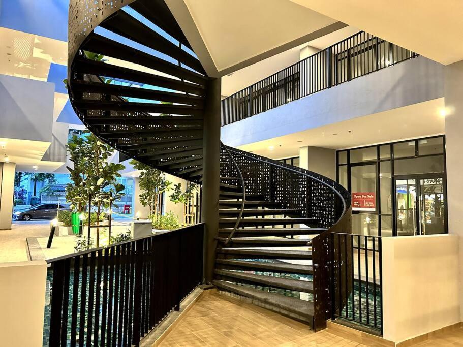 Hck14 A Sky Tree Dualkey Bukit Indah Aeon Legoland Apartment Johor Bahru Bagian luar foto