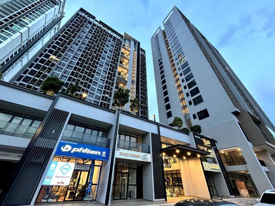 Hck14 A Sky Tree Dualkey Bukit Indah Aeon Legoland Apartment Johor Bahru Bagian luar foto